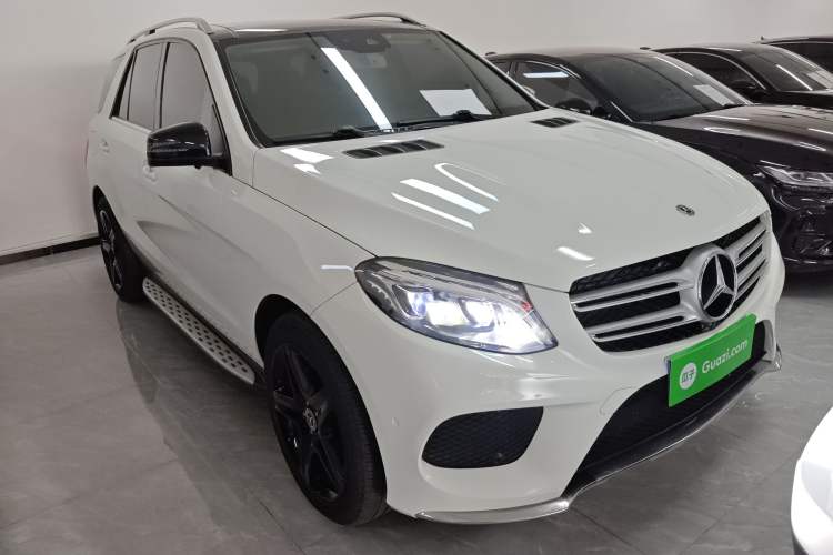 Used Mercedes-Benz GLE 2017 GLE 400 4MATIC
