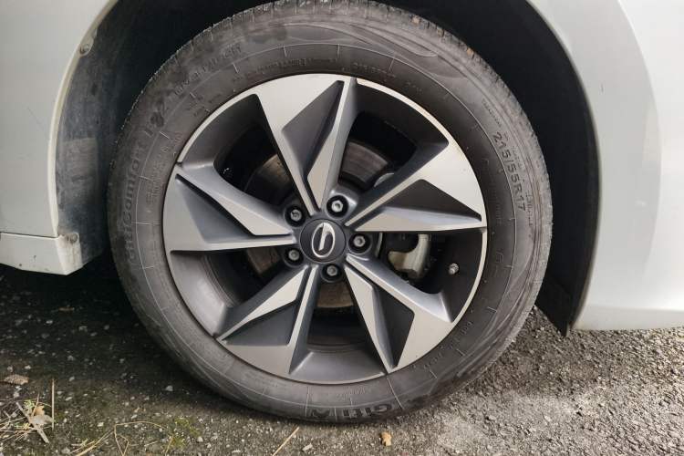 Used GAC Trumpchi M6 2023 PRO 270T DCT Luxury Edition
