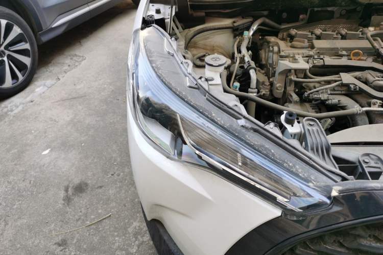 Used Toyota Corolla Cross 2022 2.0L Elite Edition Right Front Headlight