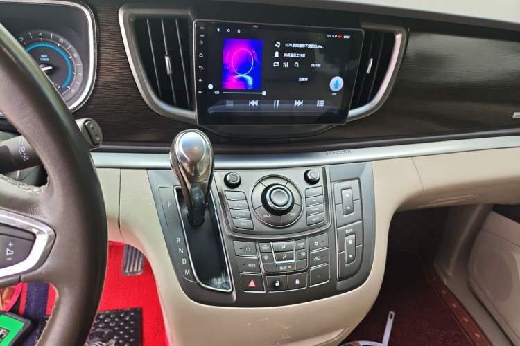 Used Buick GL8 2011 2.4L LT Luxury Business Executive Edition Audio And AC Panel