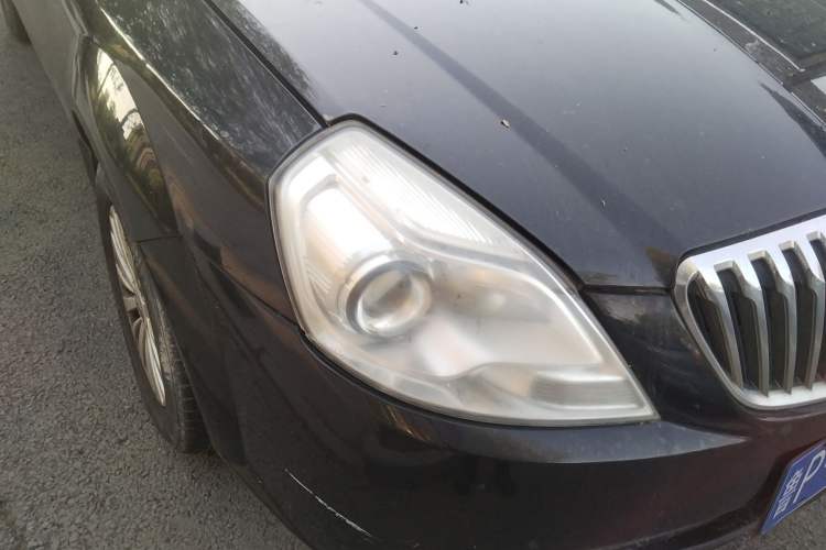 Used Buick Excelle 2015 1.5L Manual Classic Trim Right Front Headlight