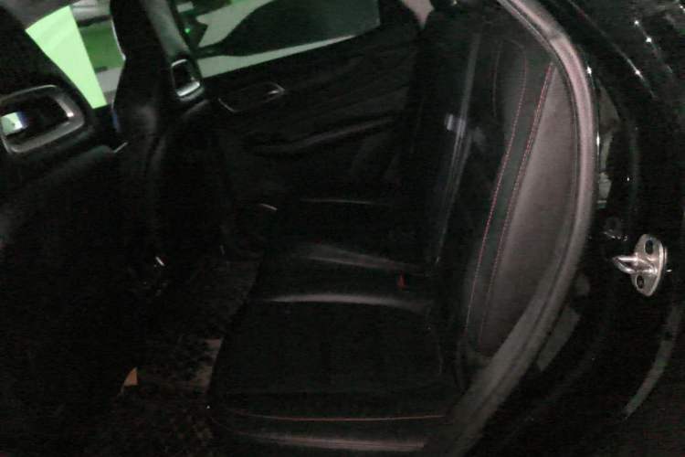 Used MG Pilot 2021 300TGI Automatic Two-Wheel Drive Trophy Prestige Edition Left Rear Seat