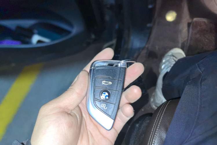 Used BMW X5 2015 xDrive28i Vehicle Key