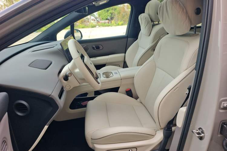 Used Li Auto i6 2025 Model Two-Wheel-Drive Standard Type Left Front Seat