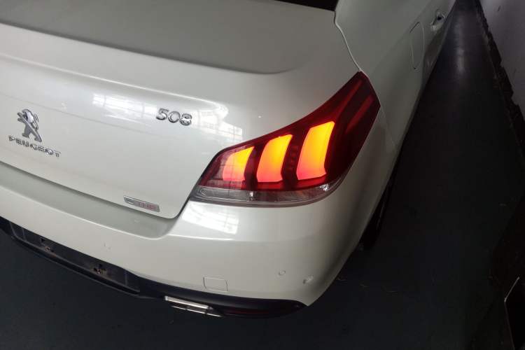 Used Peugeot 508 2015 1.8THP Automatic Prestige Edition Right Rear Taillight
