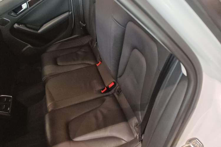 Used Audi A4L 2015 35 TFSI Automatic Comfort Model