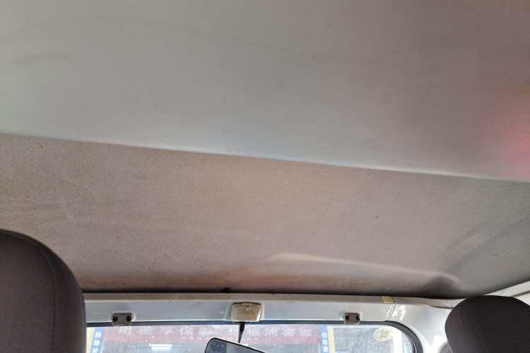 Used Wuling Zhiguang 2015 1.2L Practical LS-I Model
