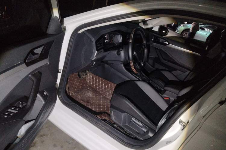 Used Volkswagen Sagitar 2020 200TSI DSG Comfort Version China VI Standard
