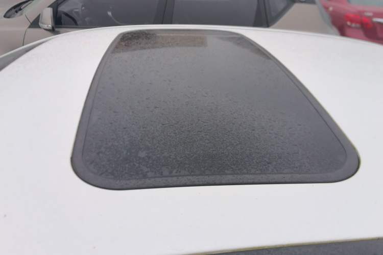 Used Zotye Z500 2015 1.5T Manual Luxury Model