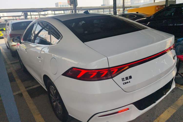 Used BYD Qin PLUS 2024 HONOR Edition DM-i 55KM Leading Model

