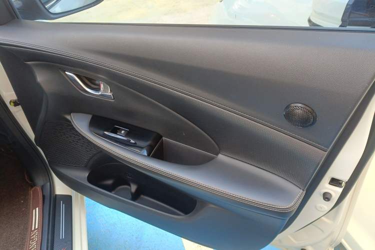 Used Changan Alsvin 2018 1.5L DCT Luxury Model China V Standard
