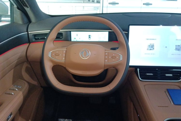 Used Dongfeng Aeolus L8 2025 Model 185KM Dream Edition Steering Wheel