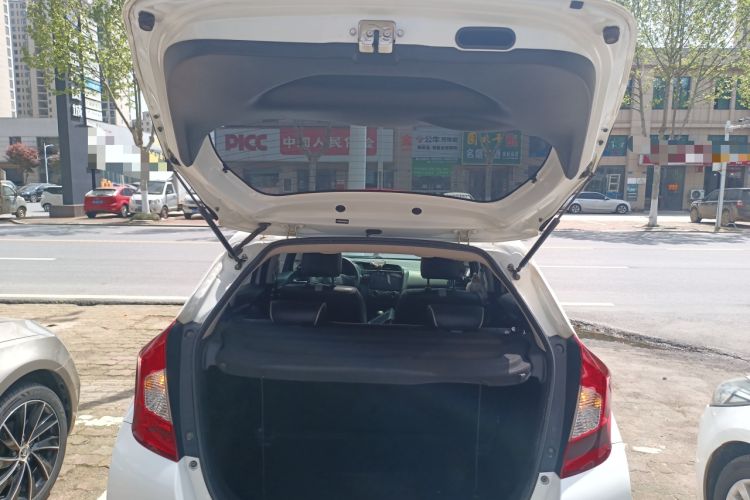 Used Honda Fit 2018 1.5L CVT Comfort Sunroof Version