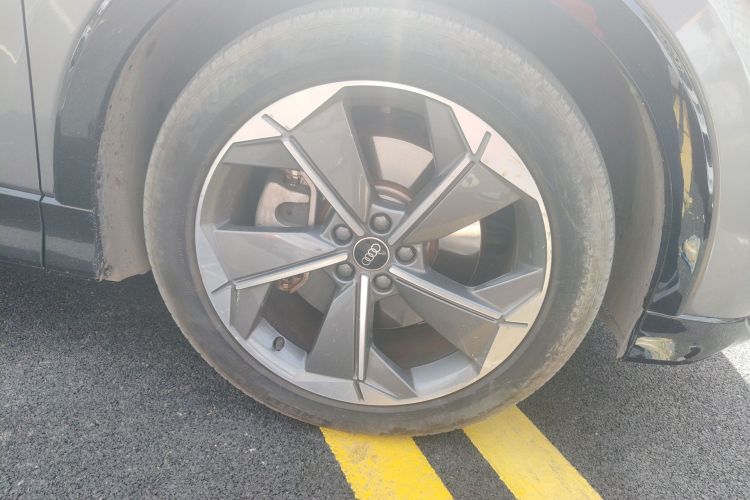 Used Audi Q5 e-tron 2023 40 e-tron Starry Edition Luxury Package