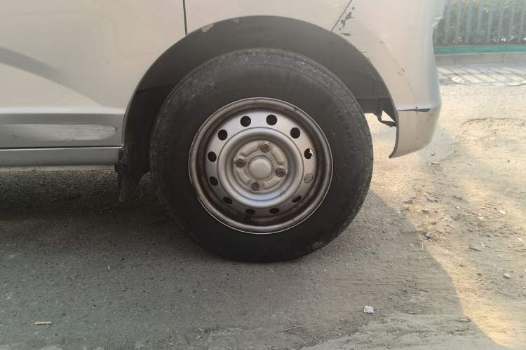 Used Wuling Rongguang S 2022 1.2L Base Version 5-Seater LSI