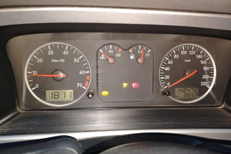 Used Volkswagen Santana Vista 2008 1.8L Manual Sishang Model Instrument Cluster