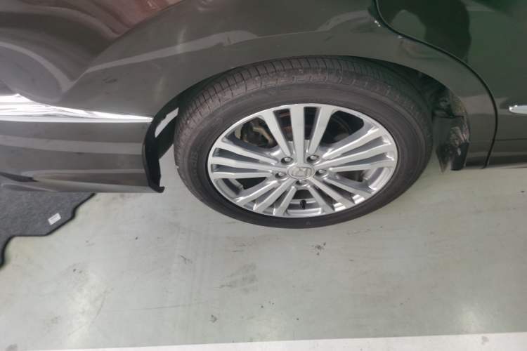 Used Honda Elysion 2016 2.4L Luxury Edition
