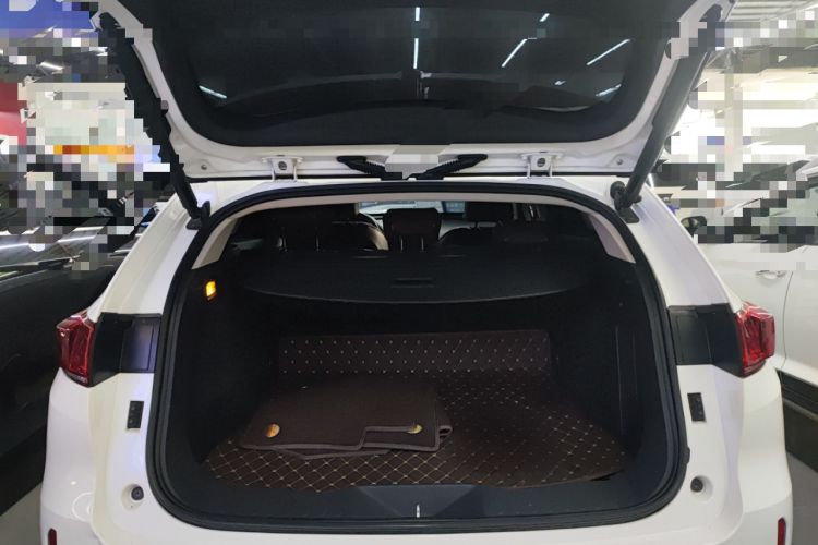 Used Wey VV7 2017 2.0T Ultra-Luxury Version
