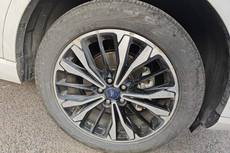 Used Ford Escape 2020 EcoBoost 245 Four-Wheel Drive ST-LINE Deluxe Edition