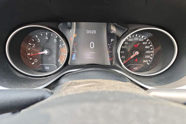 Used Jeep Compass 2017 200T Automatic Family Edition
