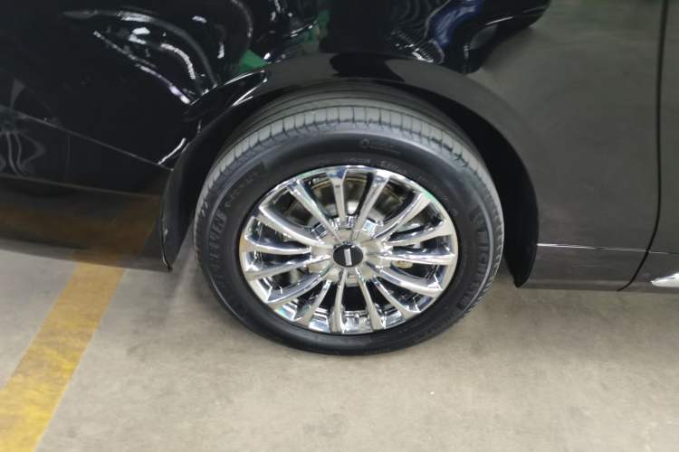 Used Wey Gaoshan 2025 Four-Wheel Drive Alpine 9
