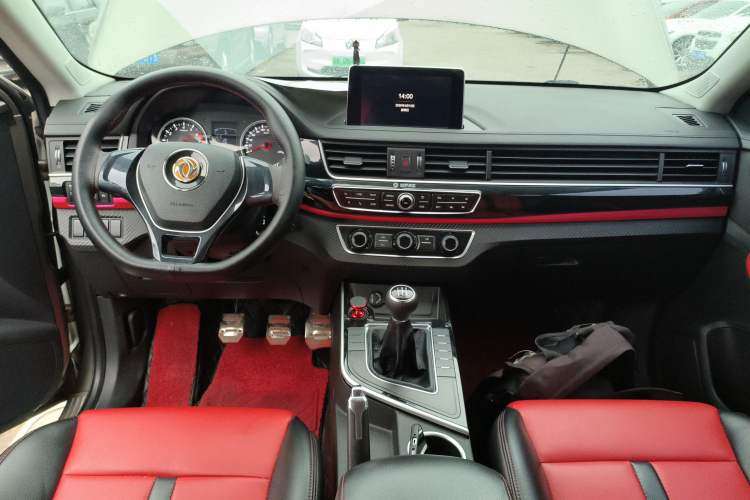 Used FORTHING T5 2020 1.6L Manual Comfort Model China VI Standard Audio And AC Panel