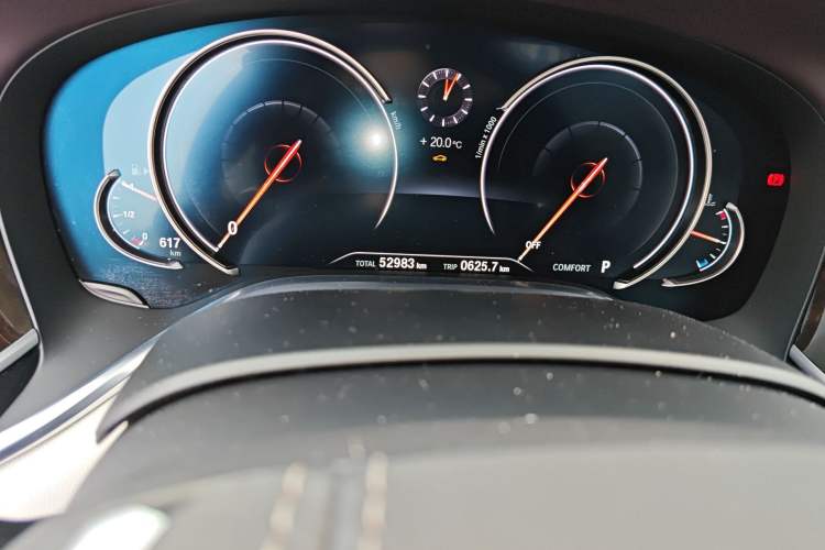 Used BMW 7 Series 2018 740Li xDrive Luxury Edition M Sport Package Black Flame Version
