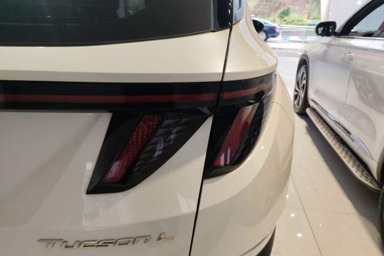 Used Hyundai Tucson 2023 Tucson L 1.5T Automatic Two-Wheel Drive DLX Luxury Edition
