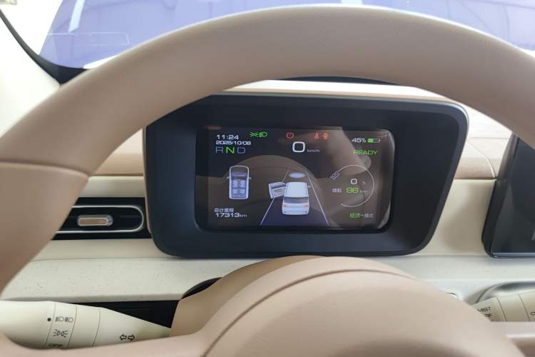 Used Wuling Hongguang MINIEV 2024 3rd Generation 215km Advanced Version
