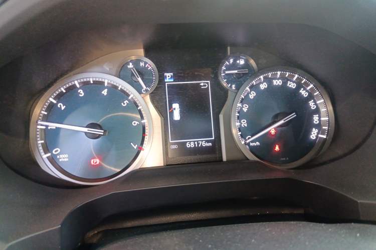 Used Toyota Prado 2019 3.5L Automatic TX-L Deluxe Edition with Rear-Mounted Spare Tire Instrument Cluster