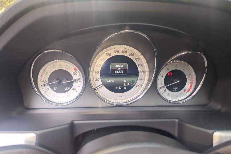 Used Mercedes-Benz GLK-Class 2013 Facelift GLK 300 4MATIC Fashion Edition