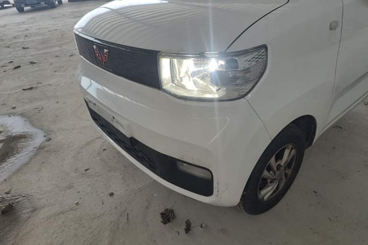 Used Wuling Hongguang MINIEV 2021 Macaron Fashion Model Lithium Iron Phosphate