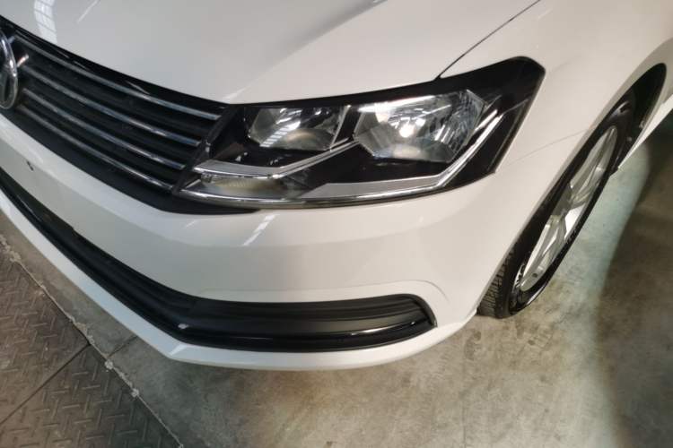 Used Volkswagen Lavida 2017 1.6L Automatic Fashion Edition
