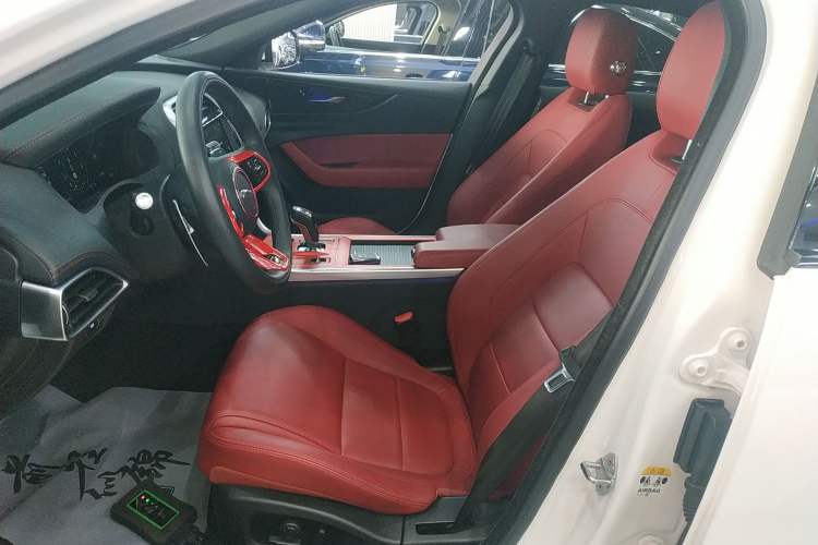 Used Jaguar XEL 2021 2.0T 250 PS Black Edition Sport Version