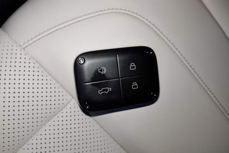 Used iCAR V23 2025 501 Four-Wheel Drive Advanced Version Interior 1