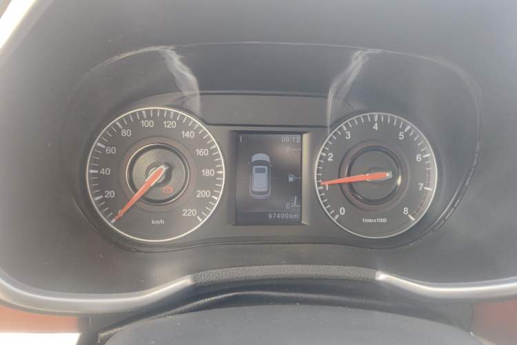 Used Brilliance V3 2017 1.5L Manual Smart Model