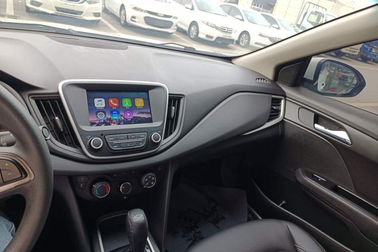Used Chevrolet Cavalier 2016 1.5L Automatic Xinyue Edition Audio And AC Panel