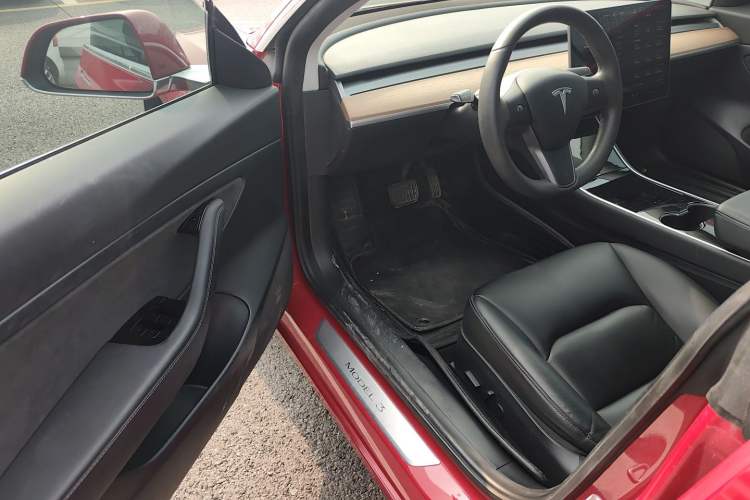 Used Tesla Model 3 2019 Standard Range Rear-Drive Upgraded Version
