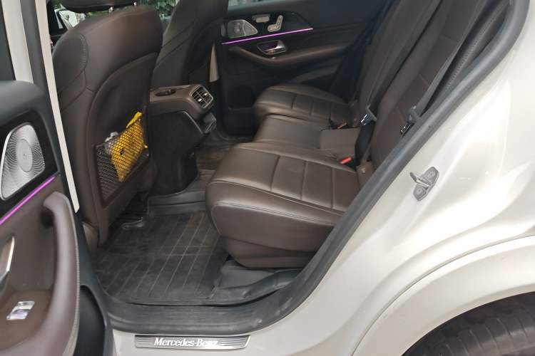 Used Mercedes-Benz GLE 2021 GLE 350 4MATIC Stylish Model Left Rear Seat