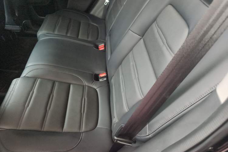 Used Honda CR-V 2021 240TURBO CVT 2WD Fashion Edition