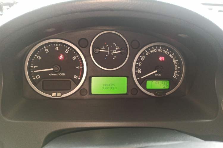 Used Land Rover Freelander 2 2011 3.2L i6 HSE Gasoline Edition