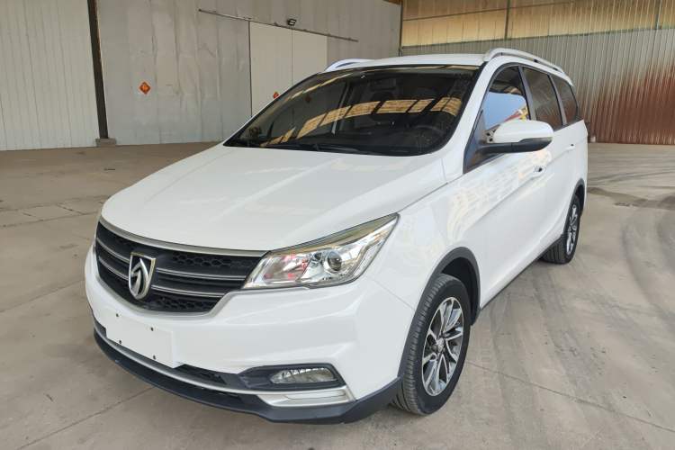 Used Baojun 730 2019 1.5T Manual Fashion Model 7-seater National V