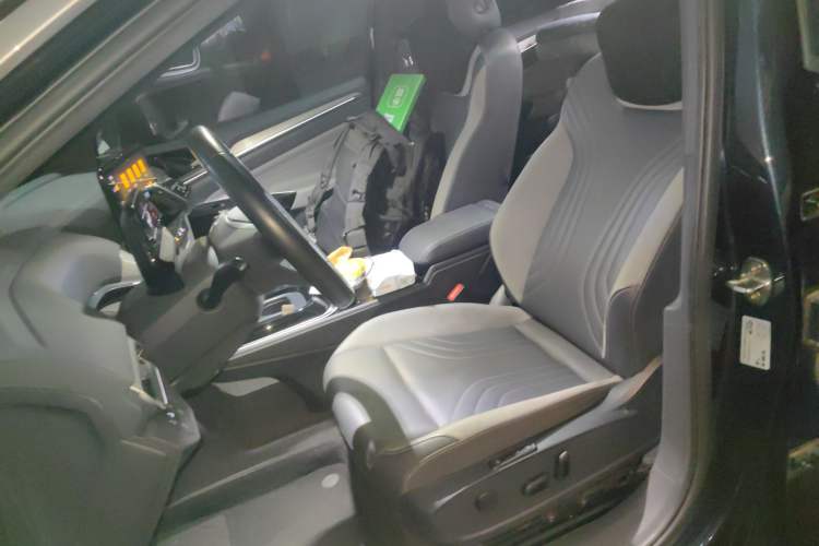 Used Volkswagen ID.4 CROZZ 2021 Long-Range PRO Two-Wheel Drive Version