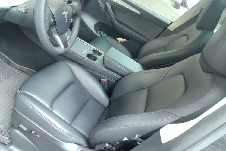 Used Tesla Model Y 2024 Rear-Wheel-Drive Version
