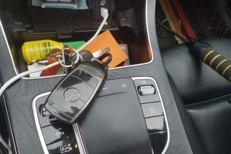 Used Mercedes-Benz C-Class 2019 C 260 L Sport Edition Vehicle Key