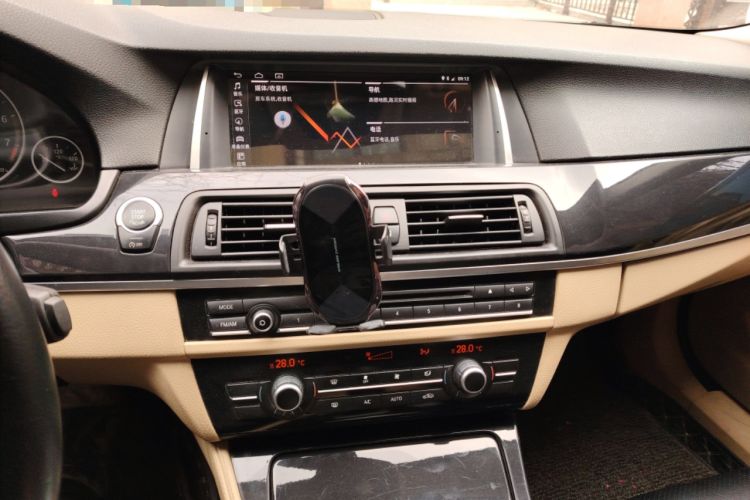 Used BMW 5 Series 2014 520Li Elegant Model Audio And AC Panel