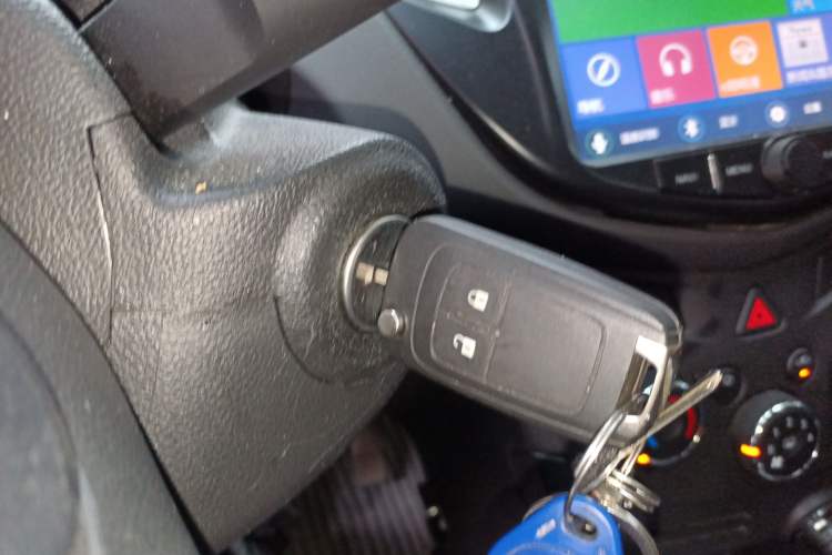 Used Chevrolet Trax 2016 1.4T Automatic Two-Wheel Drive Comfort Version with Sunroof