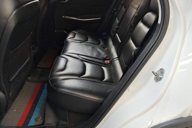 Used Hongqi E-HS3 2019 Zhilian Qiyue Two-Wheel Drive Version
