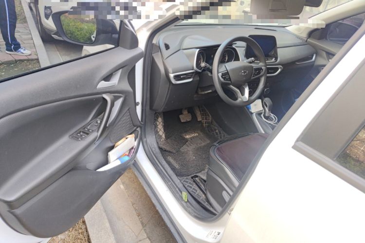 Used Chevrolet Trax 2019 Redline 335T CVT Top-Tier Model China VI Standard