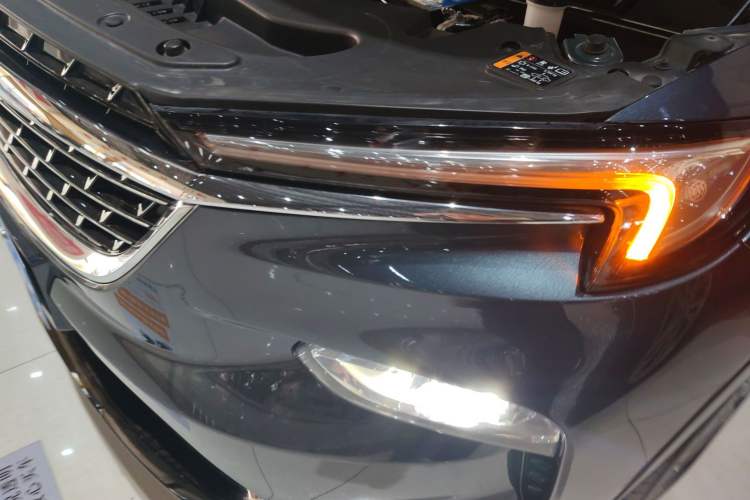 Used Buick Enclave 2020 28T Two-Wheel Drive Prestige Version